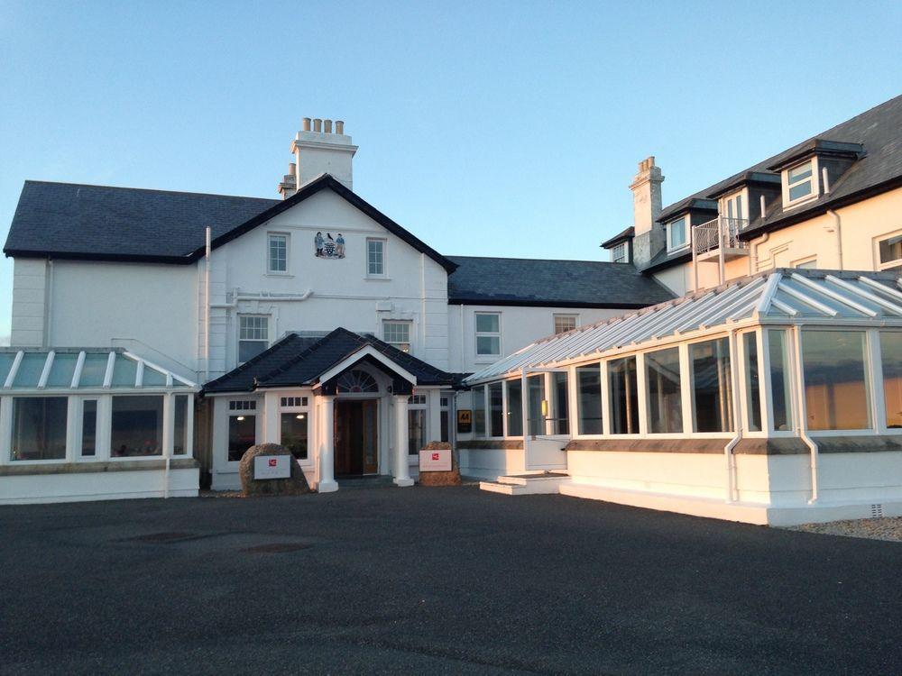 The Land's End 3* Sennen
