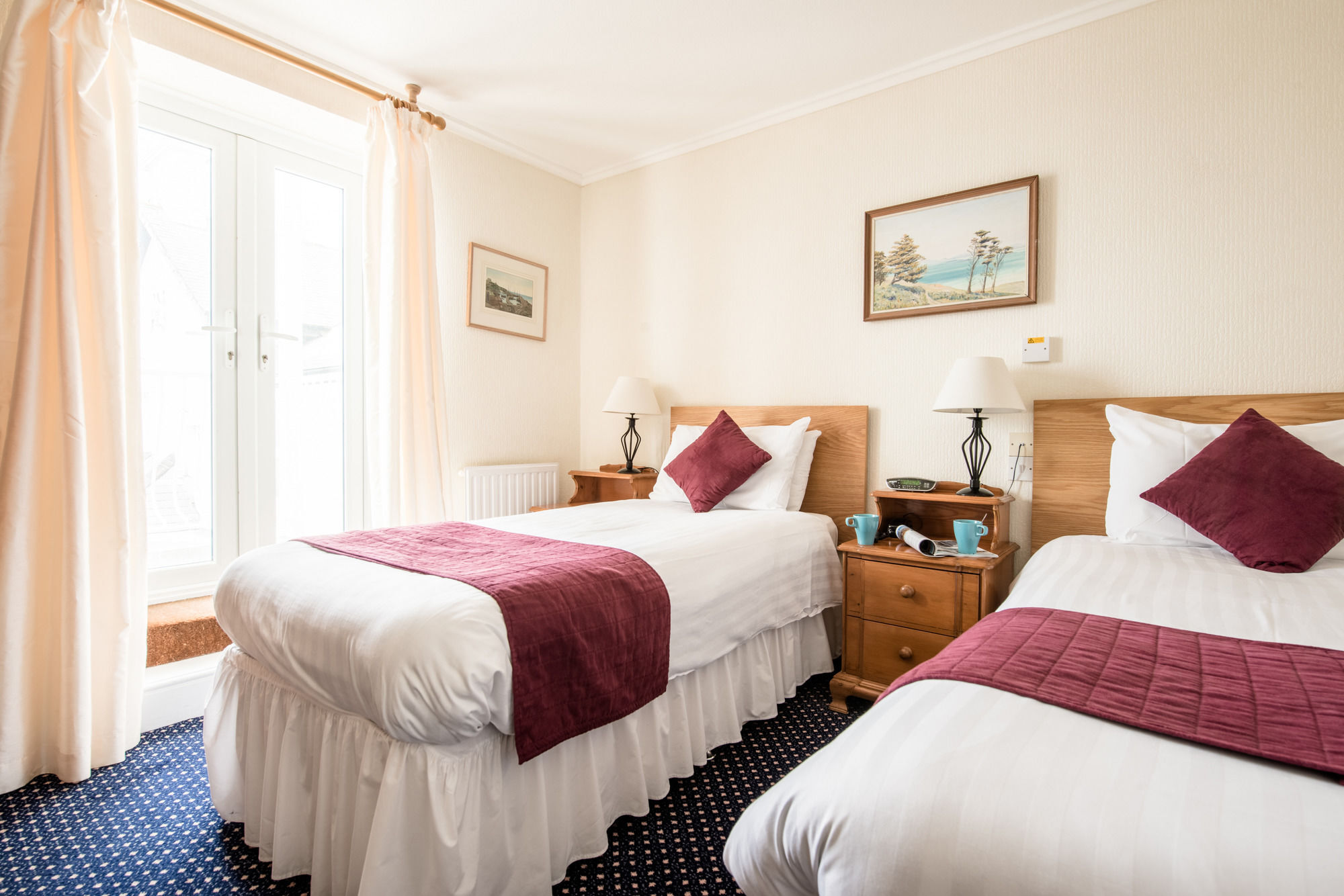 The Land's End 3*