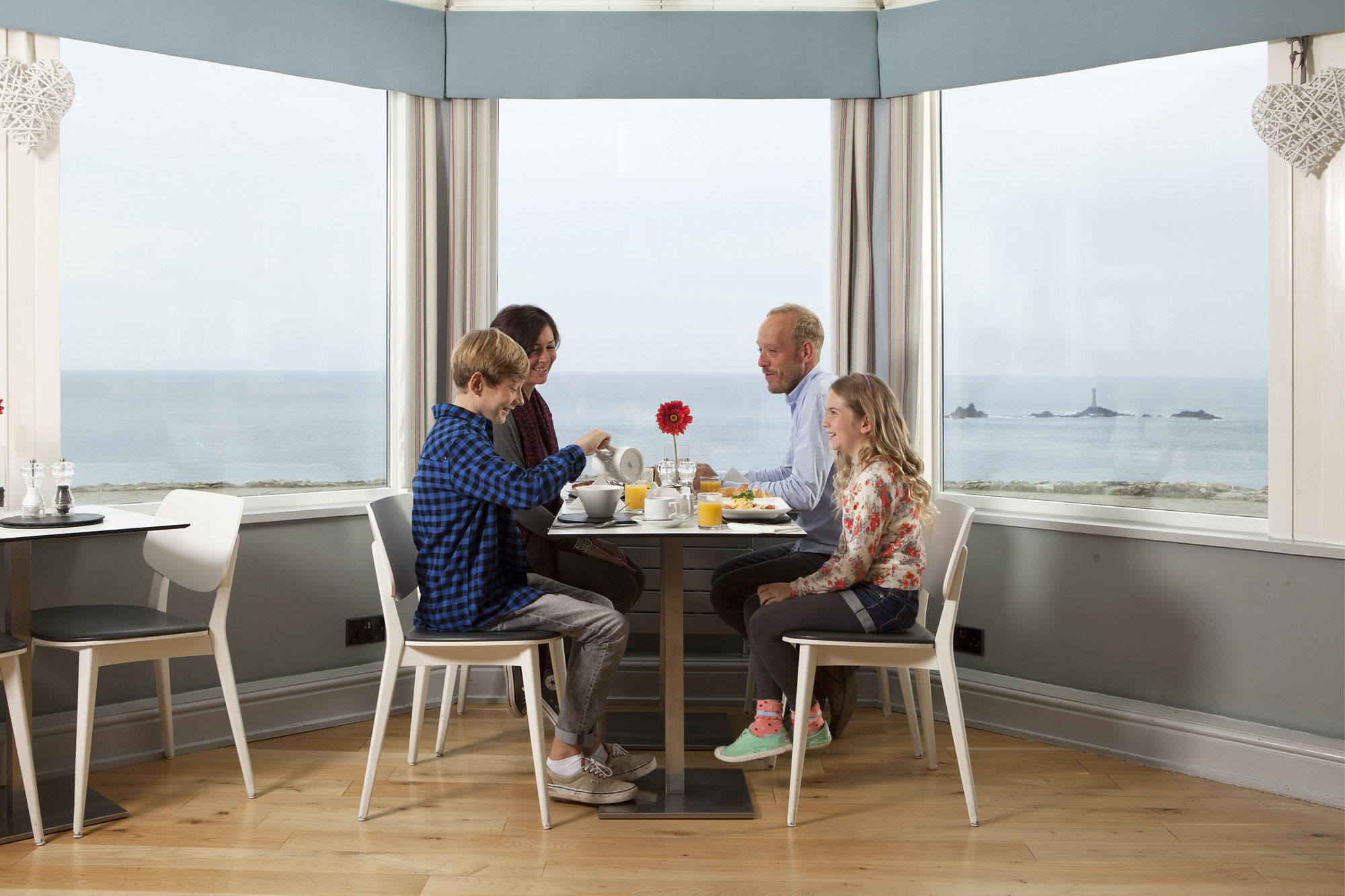 Hotel The Land's End 3*
